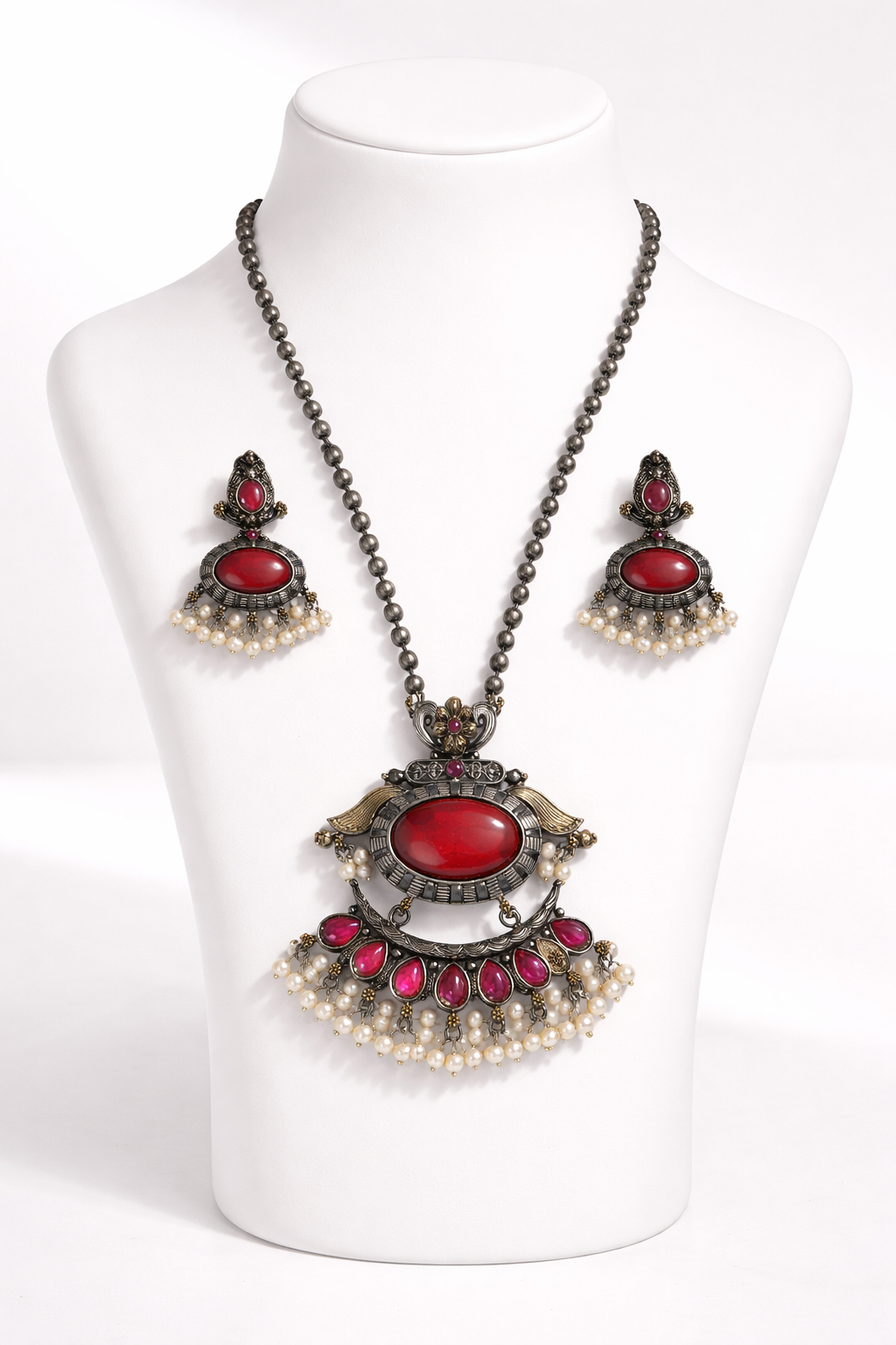 red pendent Red Pendent - Image 1